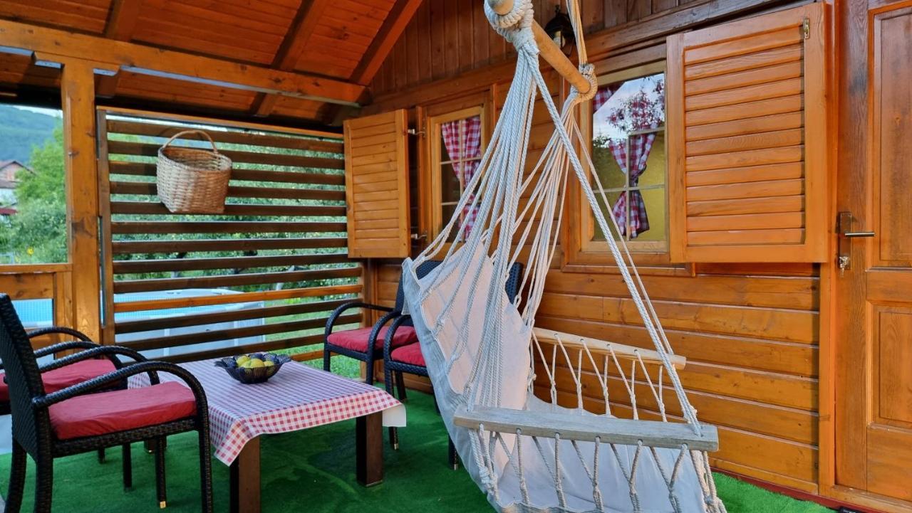 Holiday Home Sajra Kulen Vakuf Exterior photo